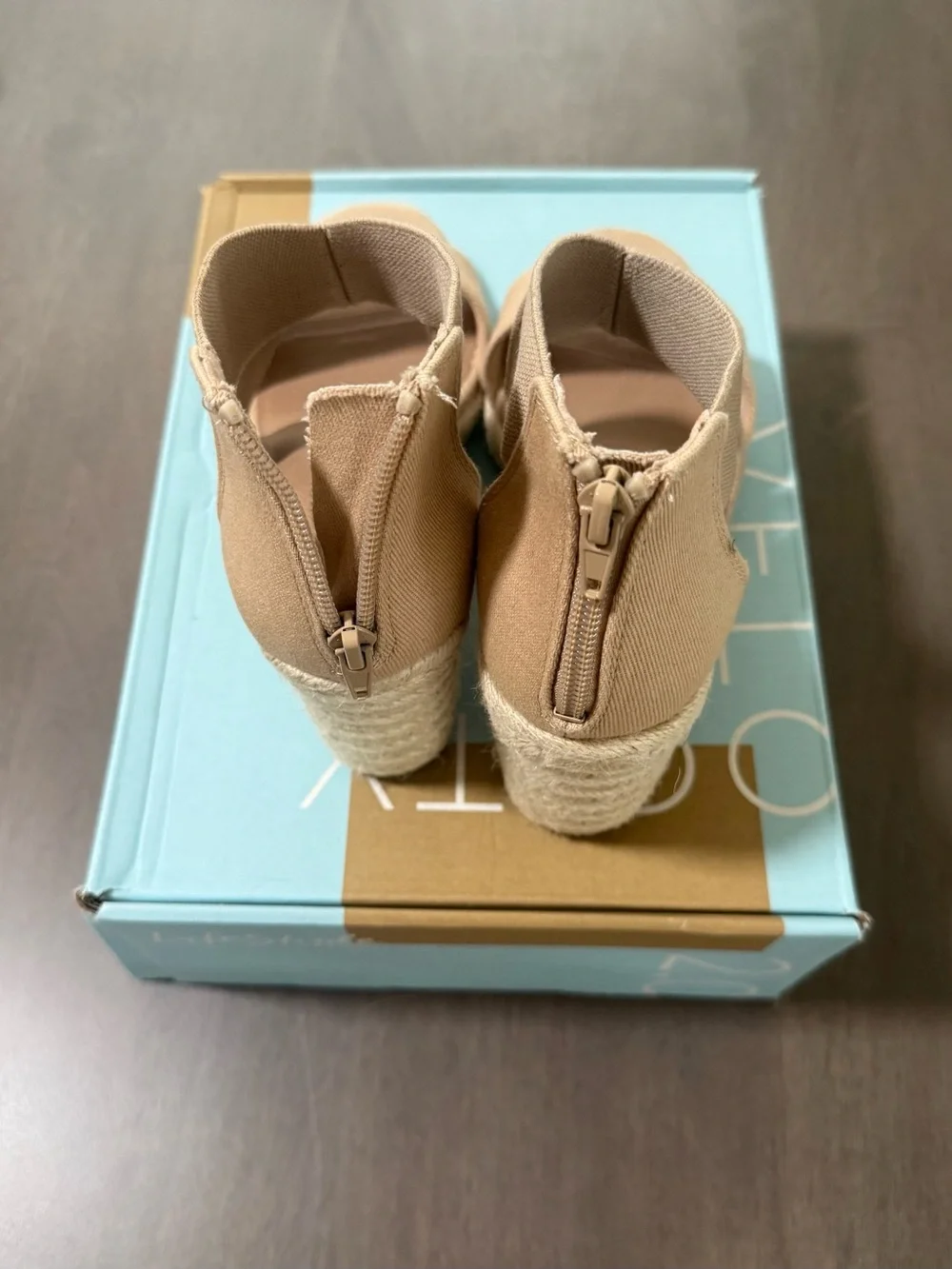 Life Stride Women's Beige Crisscross Espadrille Wedge Sandals
